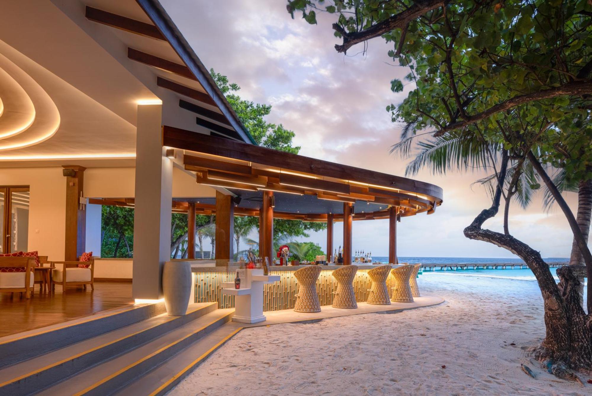 อดารัน ซีเล็ก มีทุปปารุ - พรีเมียม ออล อินคลูซีฟ Hotel Meedhoo  ภายนอก รูปภาพ